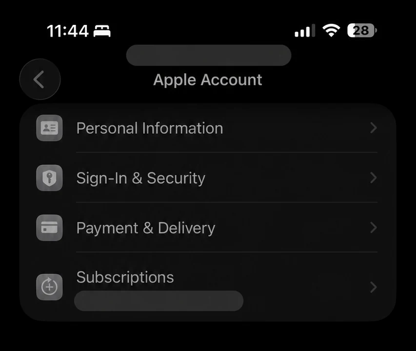 An anonymised iOS 26 Apple Account settings page